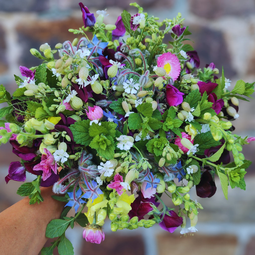 Blumenstrauß binden 04.07.2026