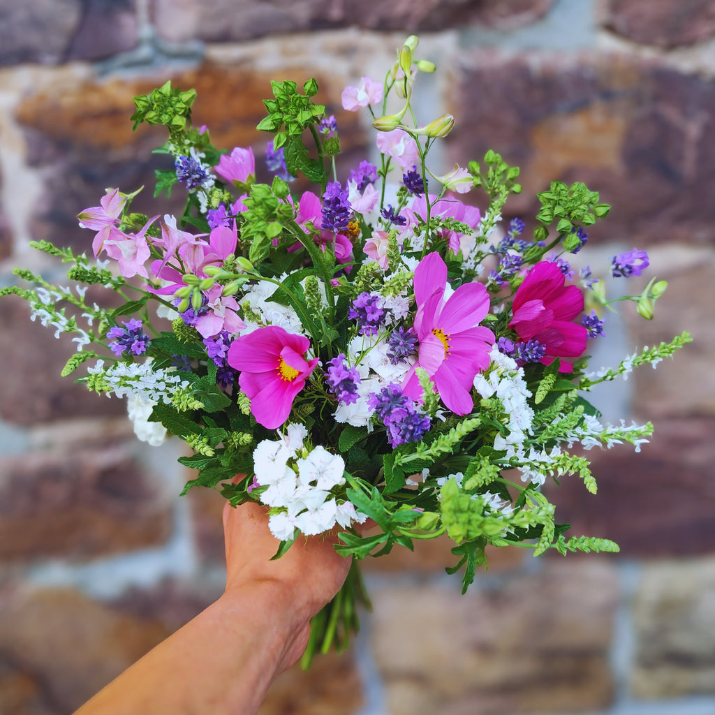 Blumenstrauß S