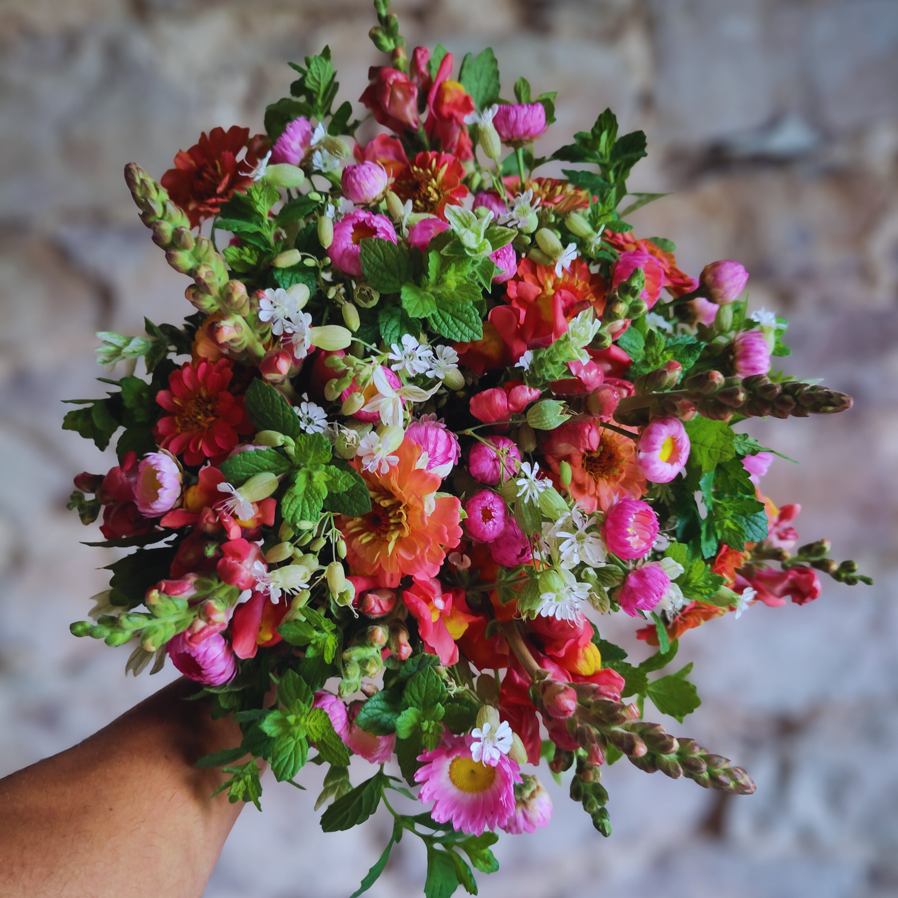 Blumenstrauß binden 04.07.2026